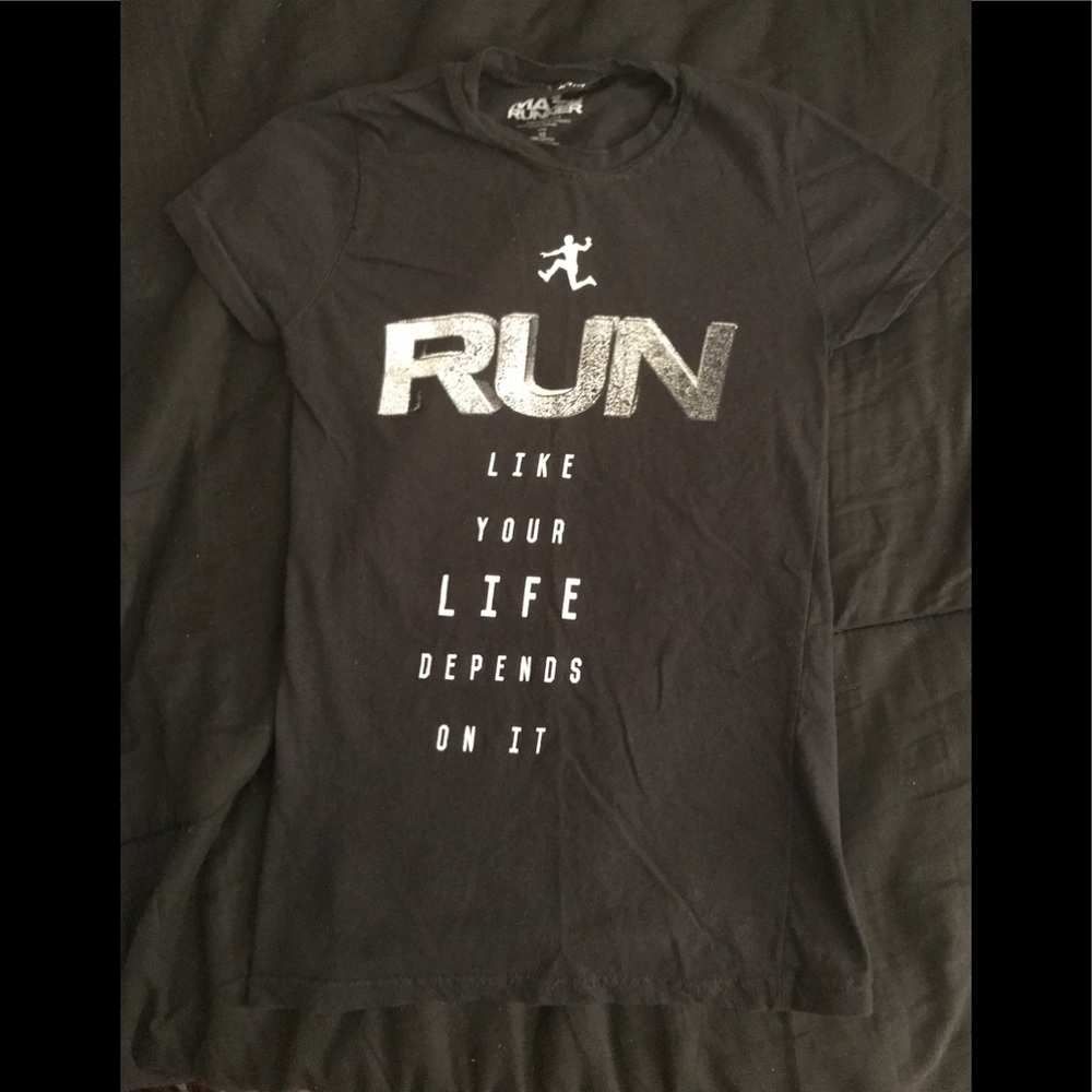 Tee shirt